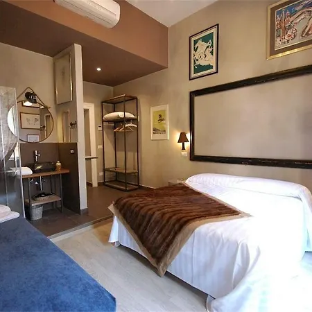Guest house Historical Center 3*