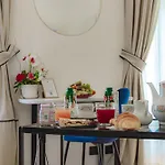 Maison d'hôtes Historical Center 4*